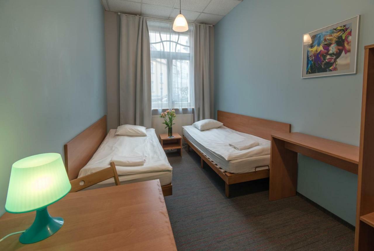 Hill Inn Poznań Exterior foto